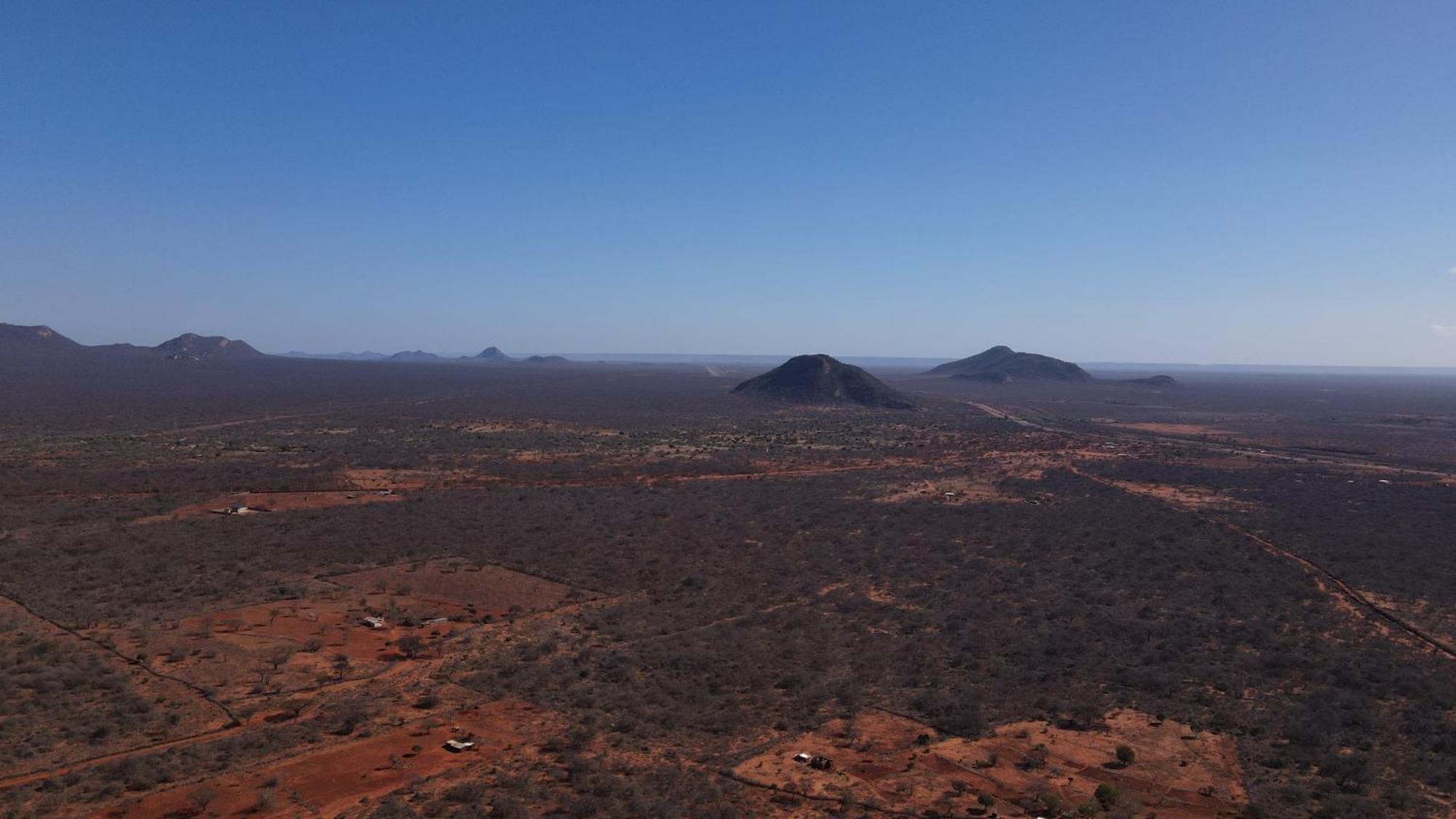 Voi Tausa Tsavo Eco Lodge מראה חיצוני תמונה